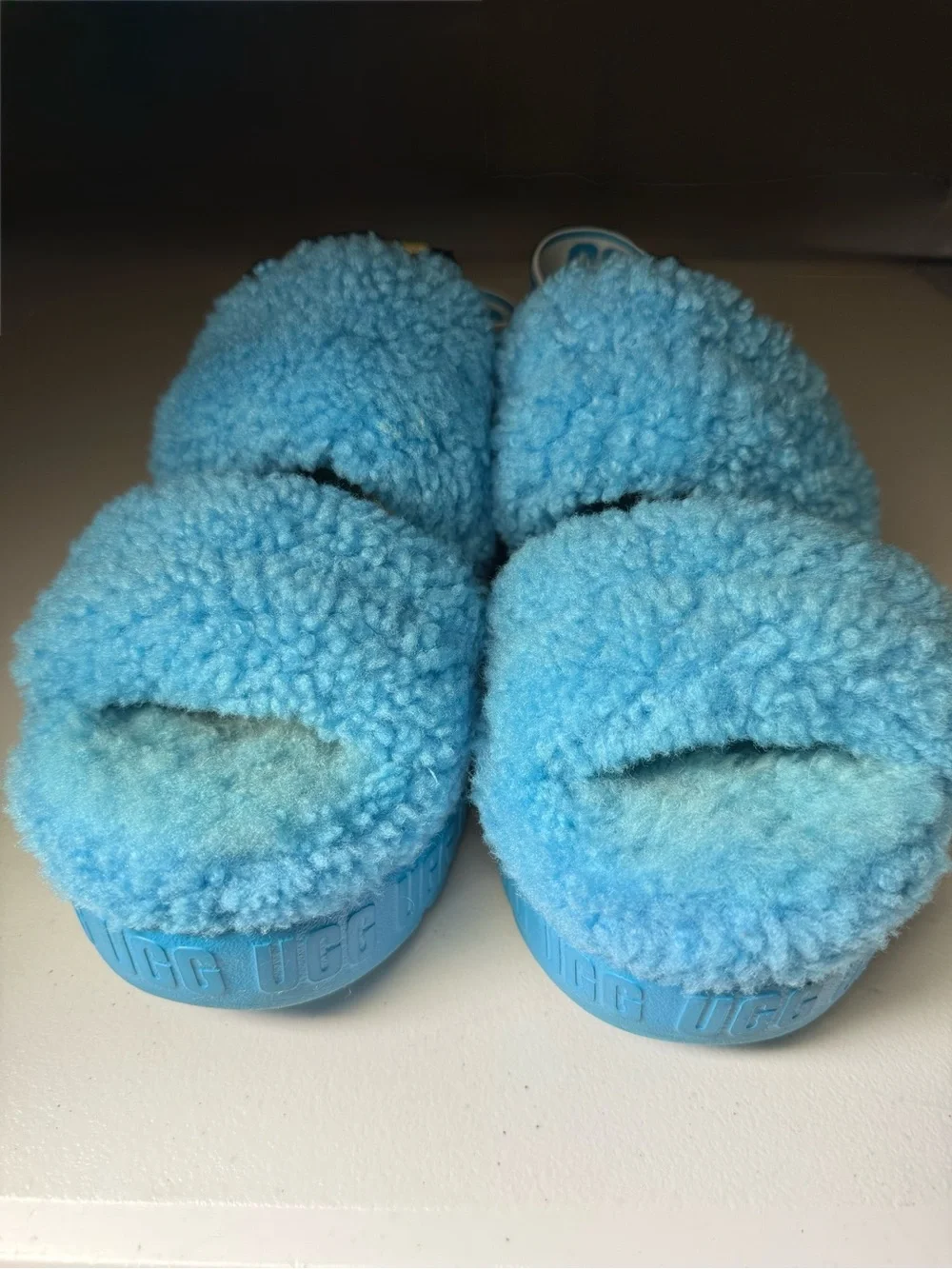 UGG Sz 8 Tide Pool Blue Plush Slide Platform with Shearling Lining